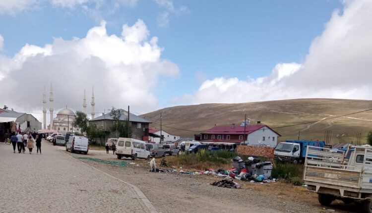 Kazıkbeli Yaylası Çöplüğe Döndü (2)