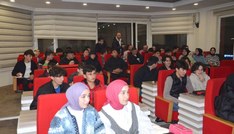 Bulancak Belediyesi Lise Meclisi İlk Toplantısını yaptı (2)
