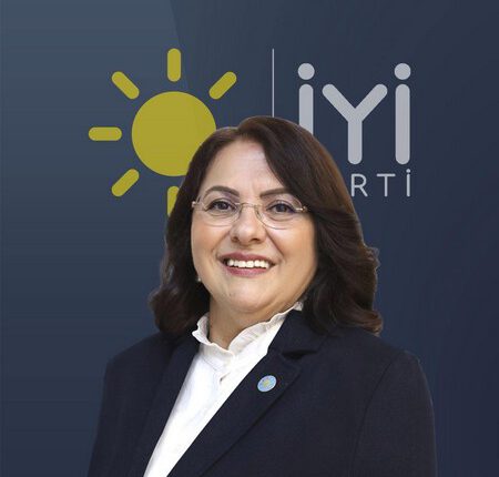 İyi Parti Av. Ünzile Yüksel