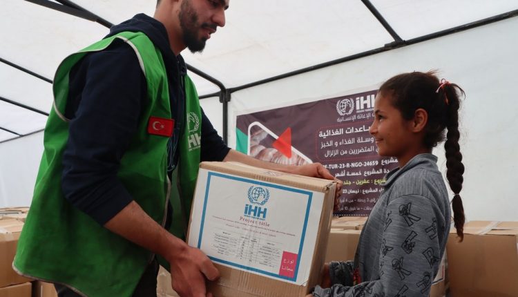 İHH ve BM’den Suriye’deki depremzede ailelere gıda desteği (1)