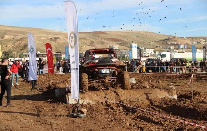Çotanak Off Road ekibi Cizre’de İlki Yaşattı (5)