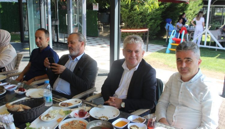 Afyonkarahisar Giresunlular Şehitliği Derneği Gönüllere Girdi (3)