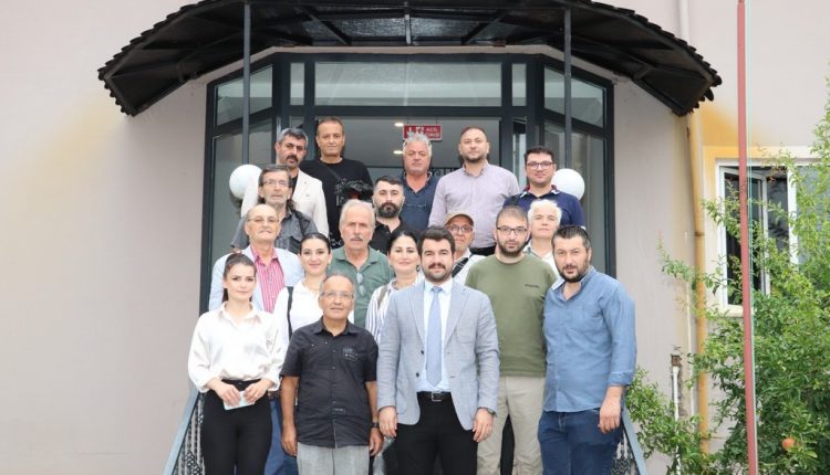 Bu Koltuklara Milletimize Hizmet İçin Geldik (4)
