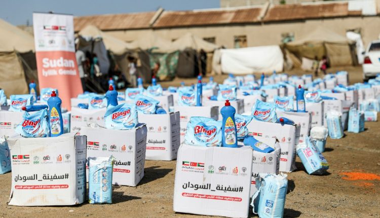 İHH, Sudan’a 161 konteyner yardım malzemesi ulaştırdı1
