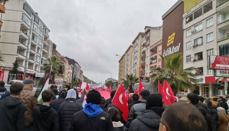 Tirebolu Gazze İçin Yürüdü (2)